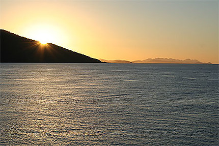 Coucher de soleil sur Whitsunday Islands