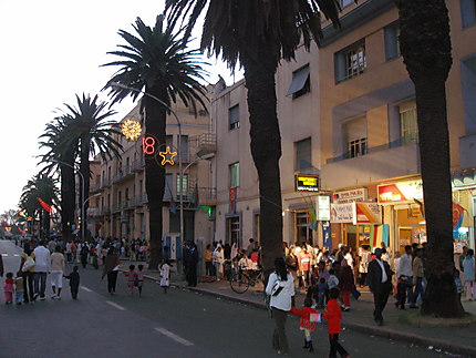 L'avenue Harnet à Asmara