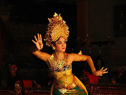 Danseuse de Legong, Ubud