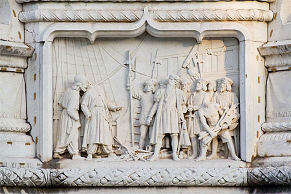 Lisbonne - Belém - Monument à Afonso de Albuquerque - Détail base