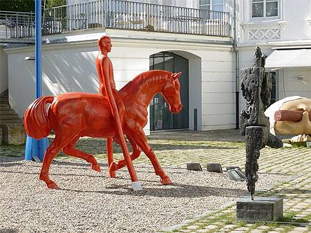 Cheval rouge Cheval rouge