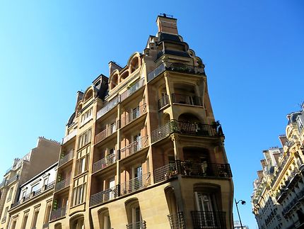 Bel immeuble Parisien