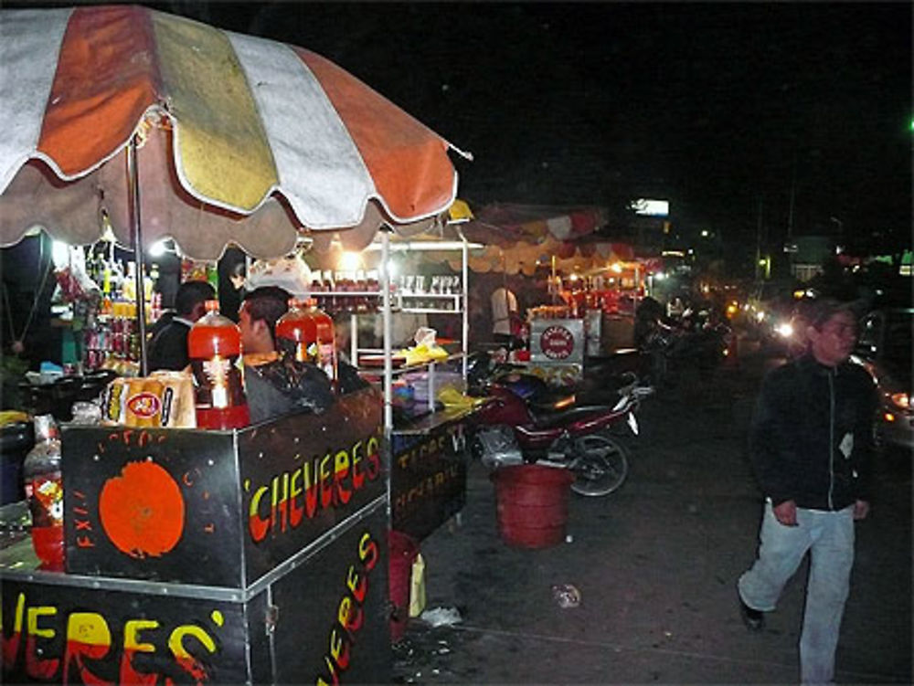 Kiosques de nourriture le soir 