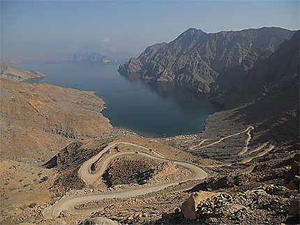 Route sportive vers Khor Al Nadj