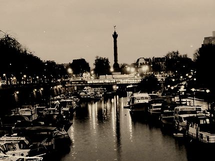 Paris la nuit, Bassin de l'Arsenal