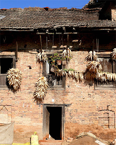 Façade d'une maison traditionnelle Façade d'une maison traditionnelle