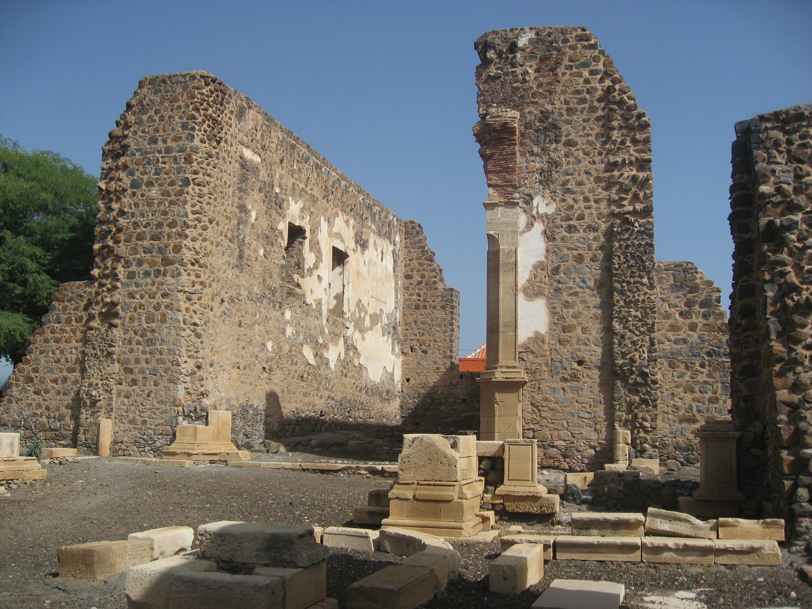 Ruines de cathédrale Ruines de cathédrale
