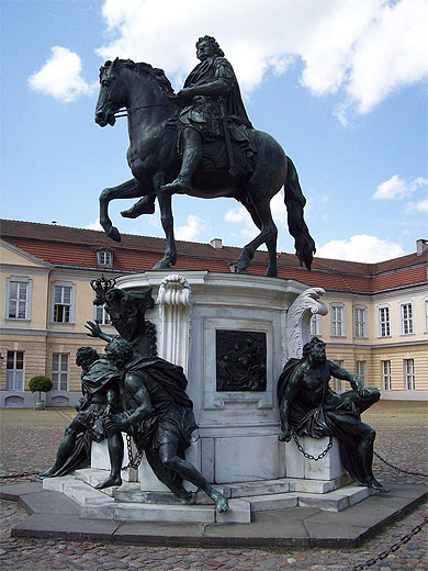 Statue équestre Statue équestre