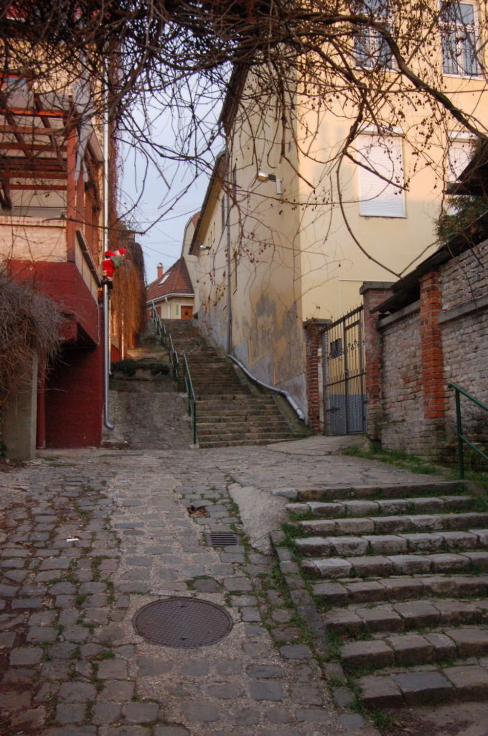 Petit escalier pittoresque à Vác