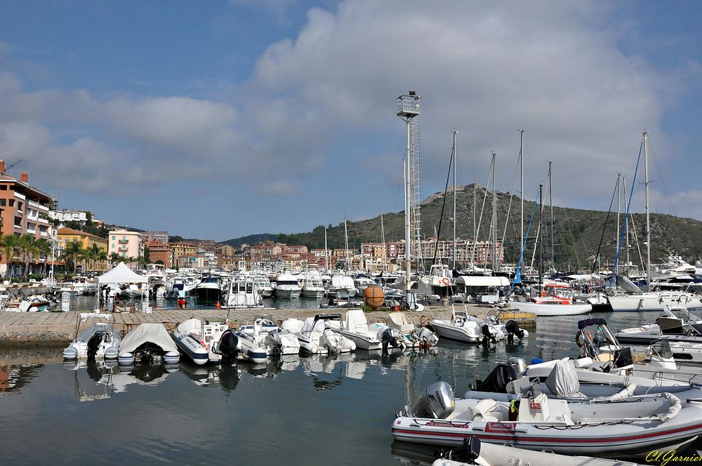 Le port de Porto Ercole