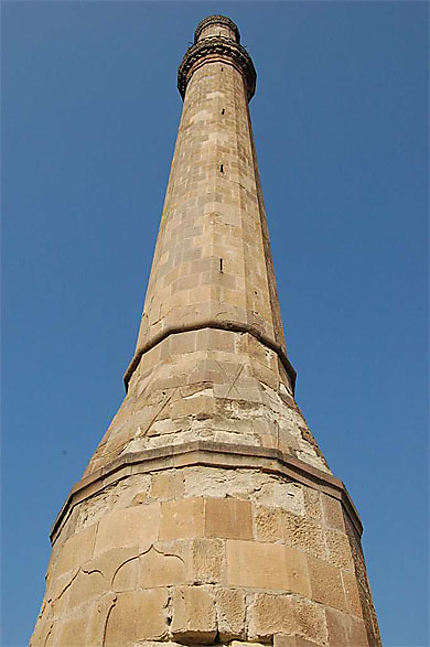 Minaret a Eger