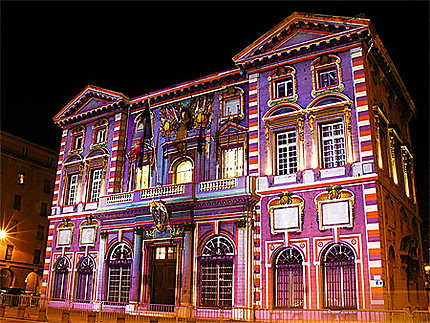 Mairie à l'ancienne  Nuit  Mairie de Marseille  VieuxPort  Centre