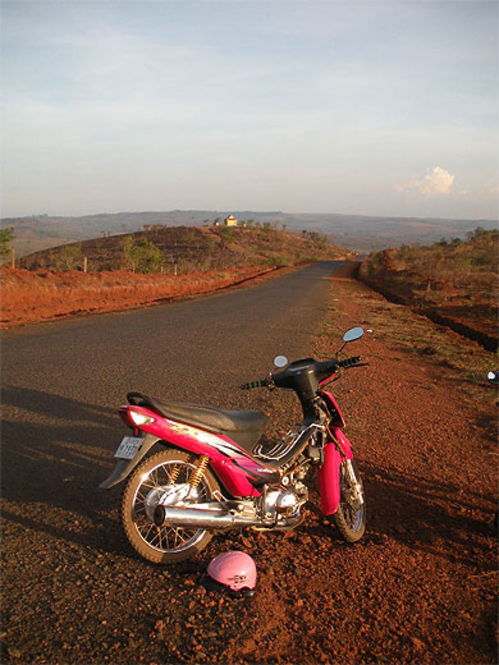 Ballade à moto au mondolkiri