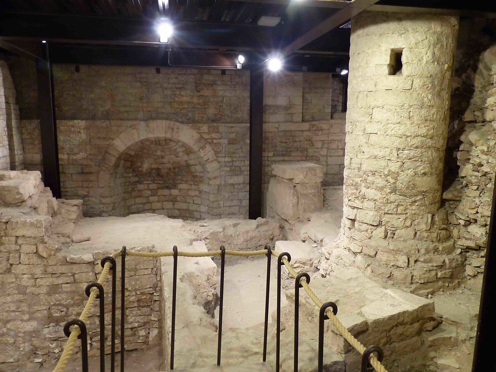 Cathédrale de Ruvo di Puglia - Fouilles sous-sol