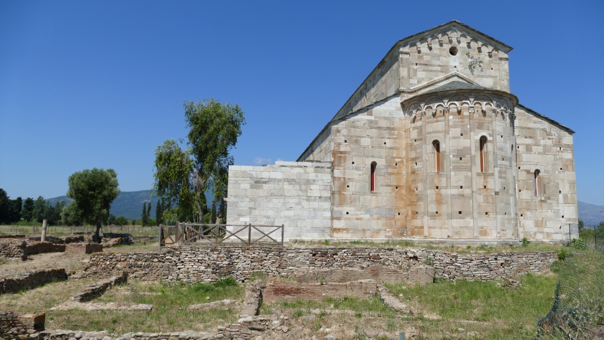 Église et site archéologique de Mariana, Corse Église et site archéologique de Mariana, Corse