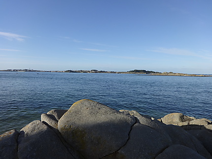 L'île de Batz vue depuis Roscoff