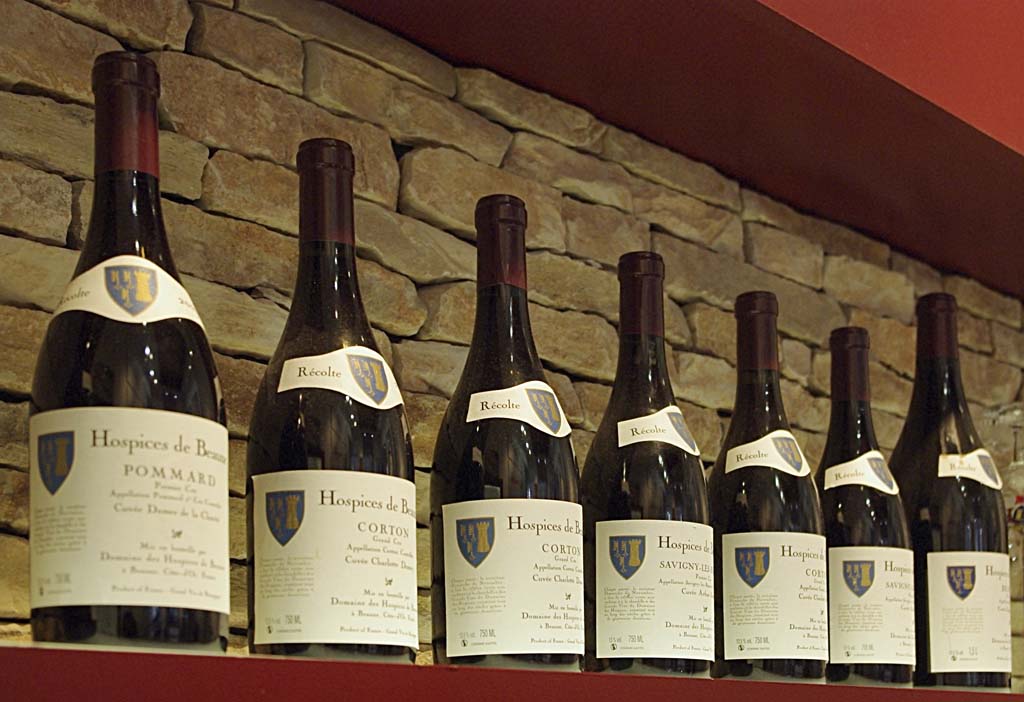 Les Vins Des Hospices De Beaune : Hospices De Beaune (hôtel-Dieu ...