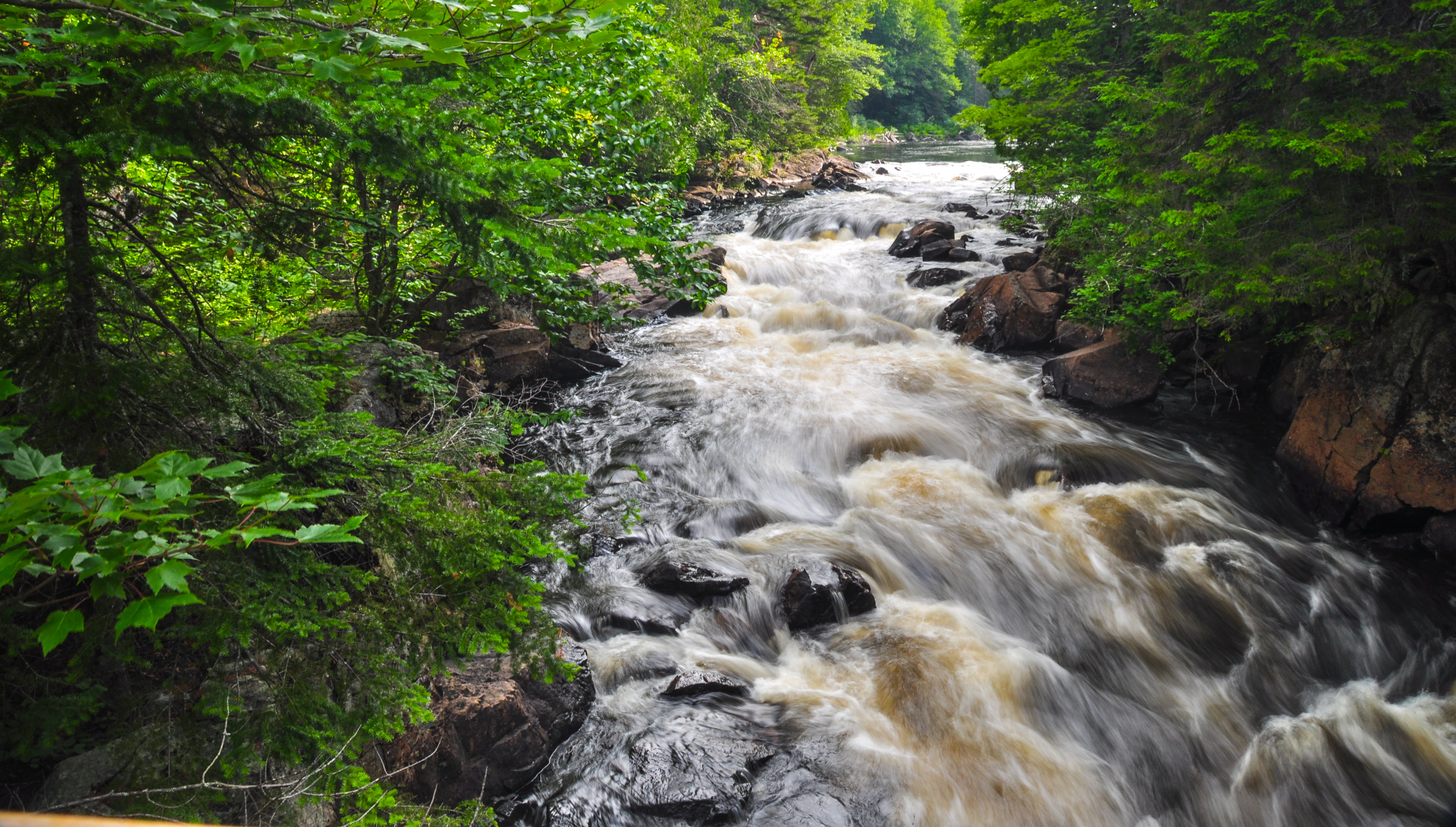La petite rivière