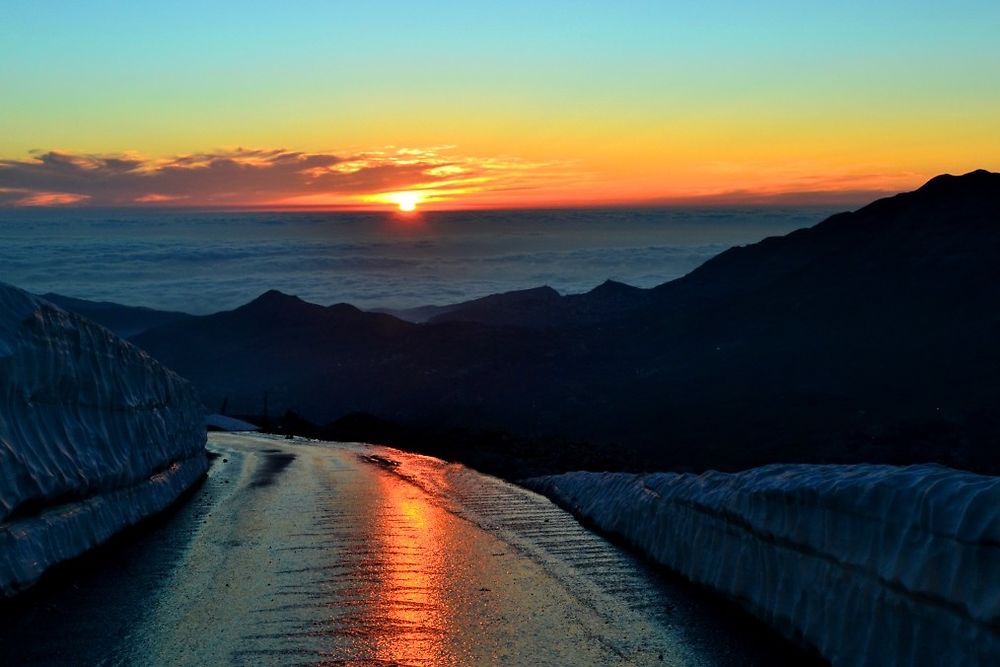 Coucher sur les sommets