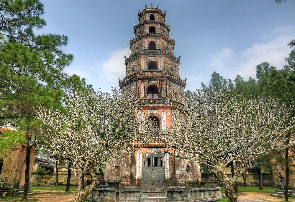 VIETNAM PAGODE THIEN MU