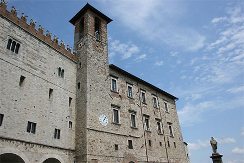 Piazza Garibaldi-Todi