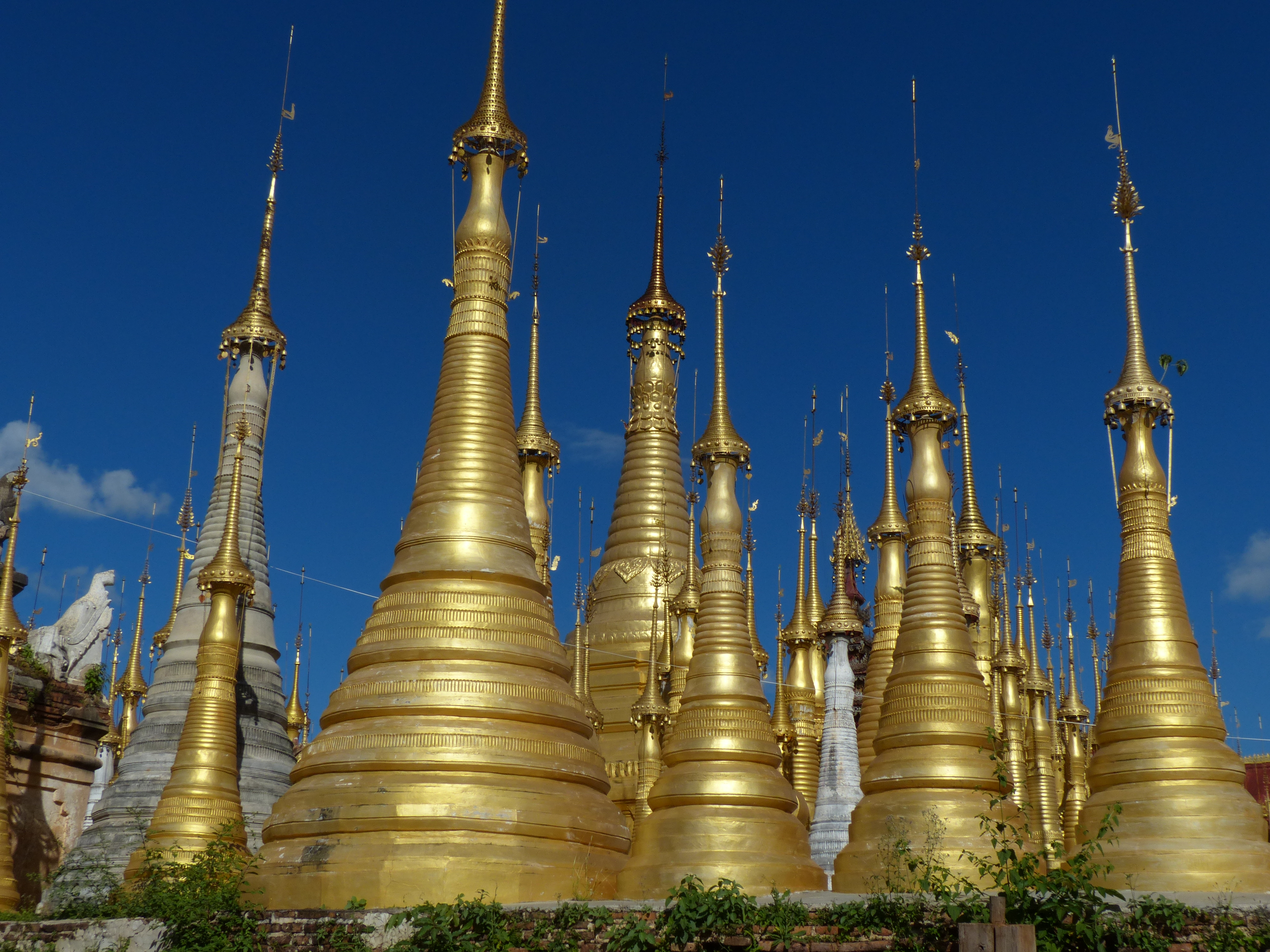 In dein (Lac Inle) In dein (Lac Inle)