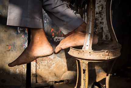 Jaipur, portrait de pieds travailleurs