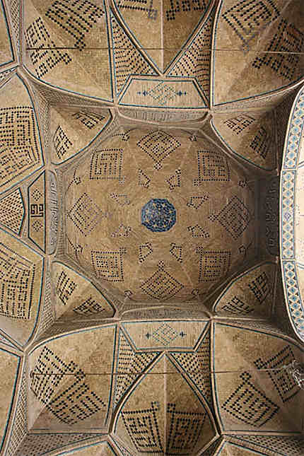 Plafond de la mosquée jameh