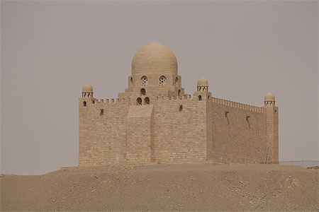 Mausolée d'Aga Khan Mausolée d'Aga Khan