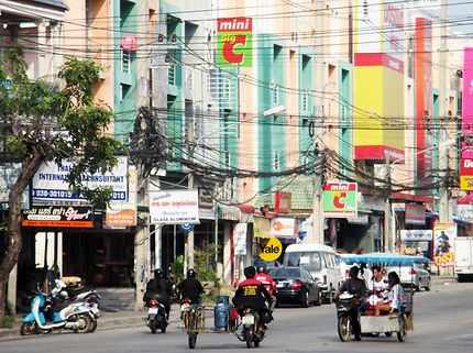 Scène de rue à Pattaya, Thaïlande