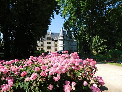 Arrivée au château d'Azay-le-Rideau
