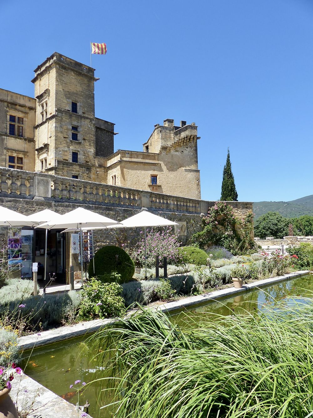 Le château de Lourmarin 