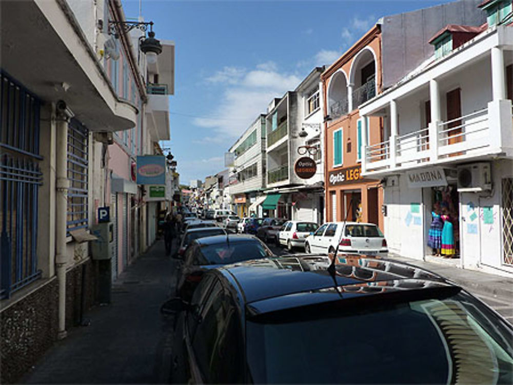 La rue commerçante de Basse-Terre