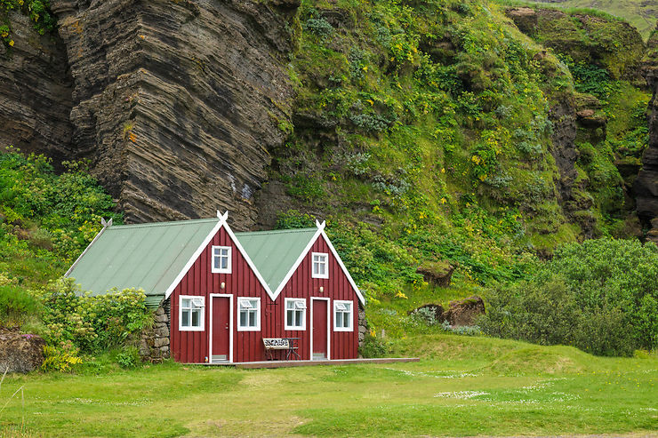 Cottages dans la campagne islandaise