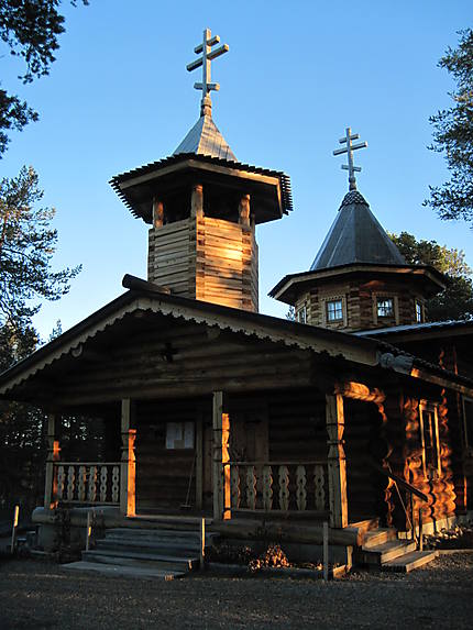 Eglise d'Ivalo au nord de la Finlande
