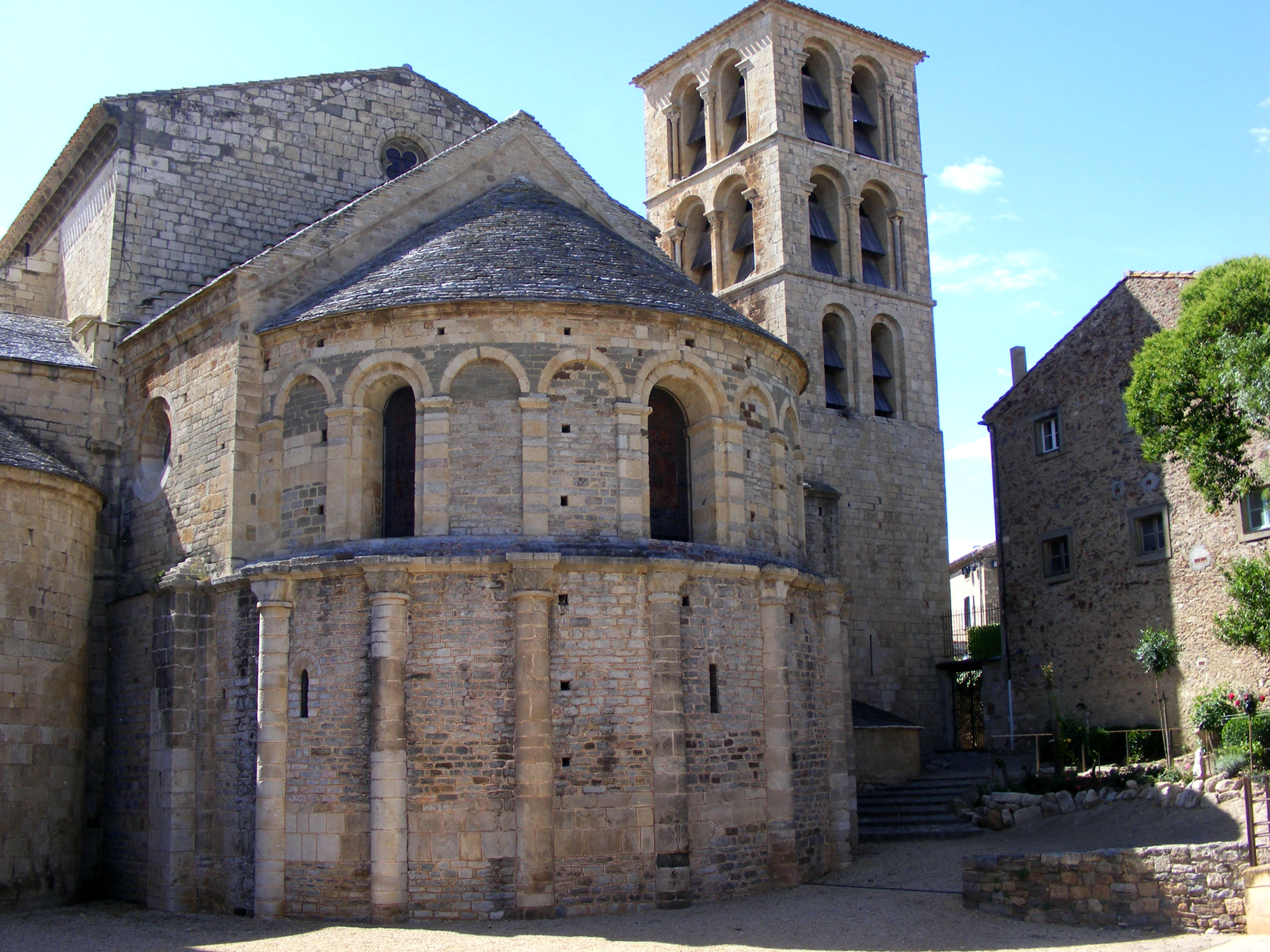 Abbaye romane de Caunes Minervois Abbaye romane de Caunes Minervois