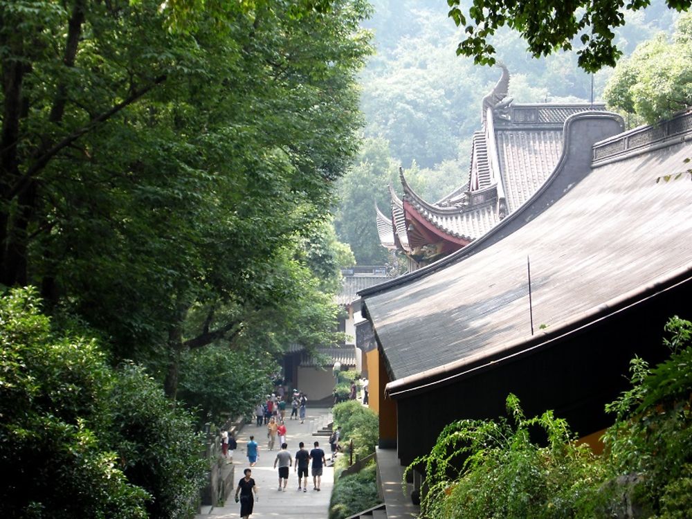 Temple Lingying