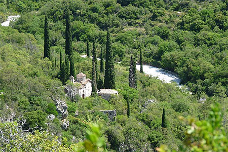 Le monastére de Likaki Le monastére de Likaki