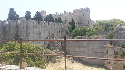 Château à Rhodes