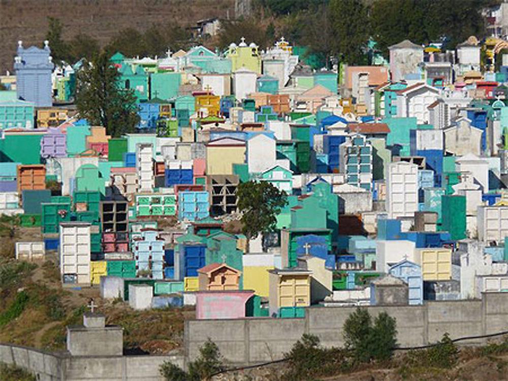 Cimetière de Solola