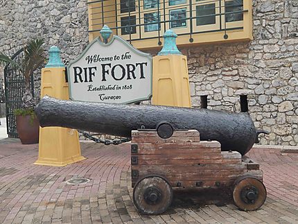 Entrée du Fort Rif