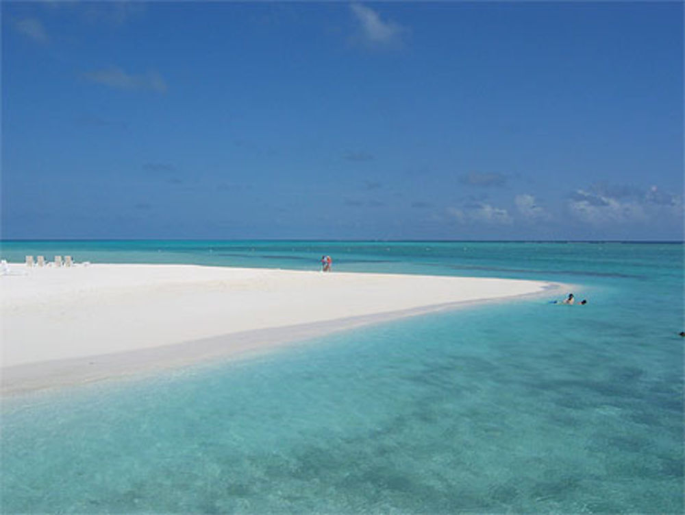 Plage Meerufenfushi maldives