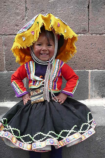 Petite fille à Cusco