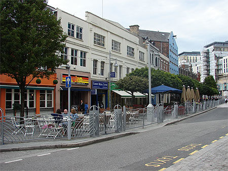 Une rue de Cardiff