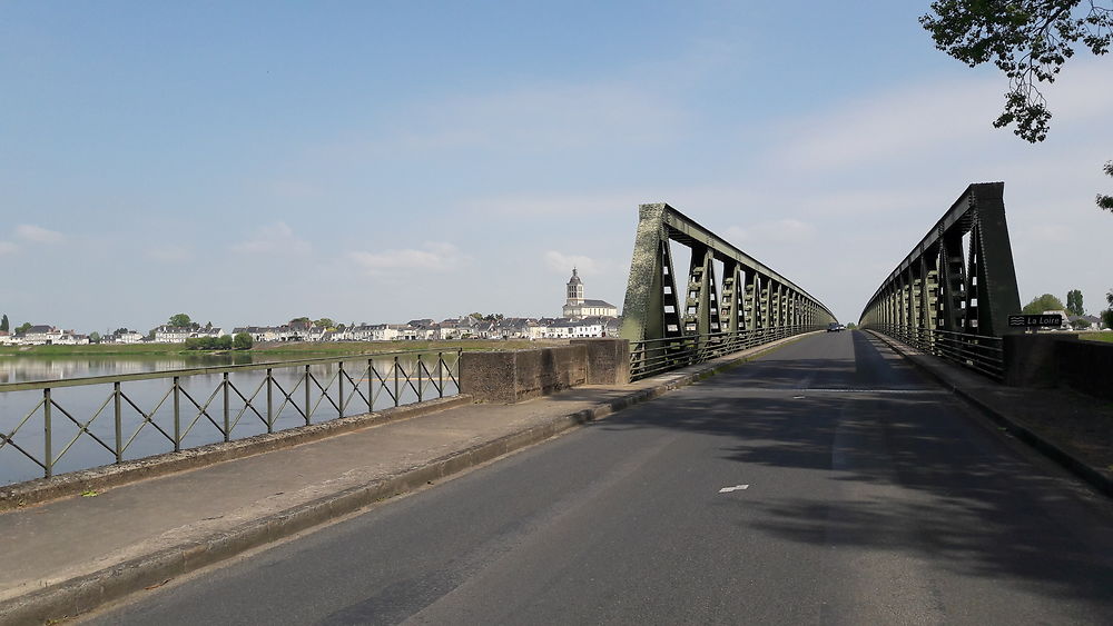 Pont sur la Loire