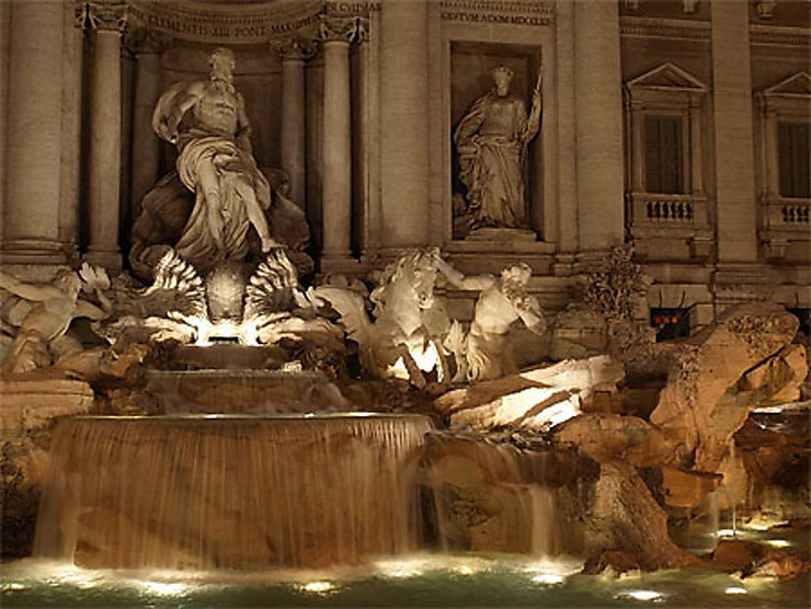 Rome - La fontaine de Trevi enfin restaurée