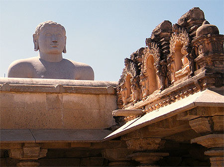 Bahubali et le temple de Sravana belagola