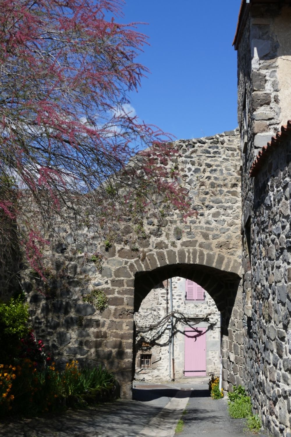 Un porche d’entrée du XVème siècle