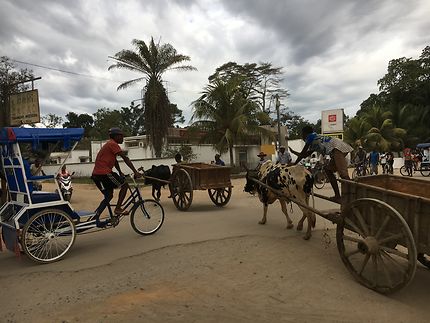Carrefour de vie à Diégo-Suarez, Madagascar