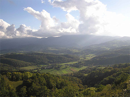 Vue du château de Mauvezin Vue du château de Mauvezin